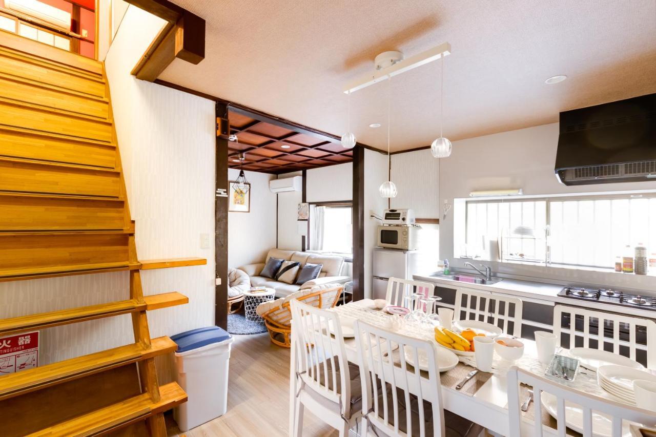 Apartamento Family House Osaka Exterior foto